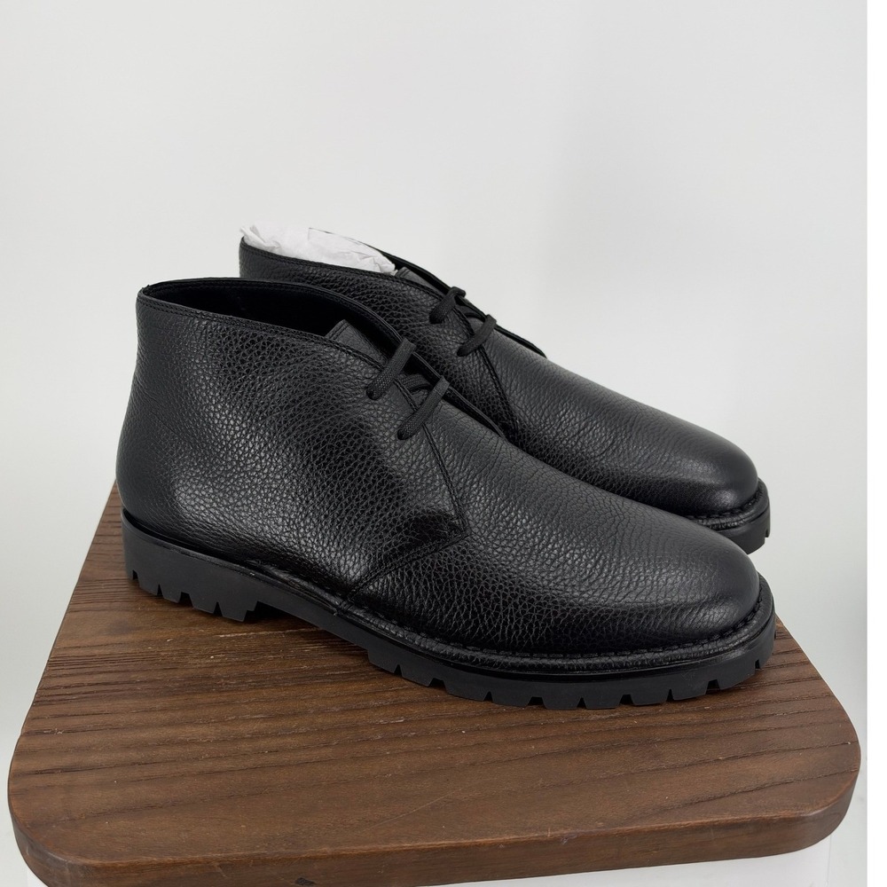 Vince Jerome Black Pebbled Leather Chukka Boots Mens 8M Lug Sole NIB